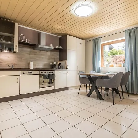Apartamento Haus Baerbel Geisfeld (Rhineland-Palatinate)